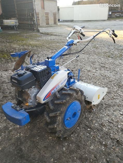 Motobineuse Iseki avec guidon pivotant