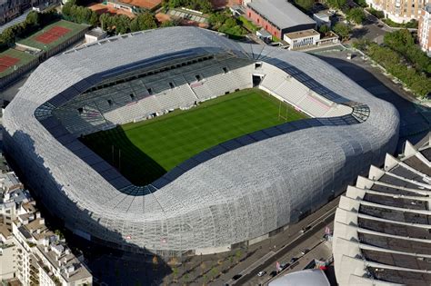 Façade du Stade Jean-Bouin