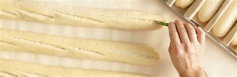 Schéma des différentes étapes de la scarification sur une pâte à pain