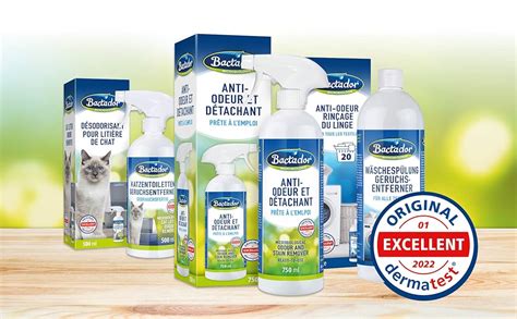 Ingrédients pour un nettoyant anti-odeur de chat naturel