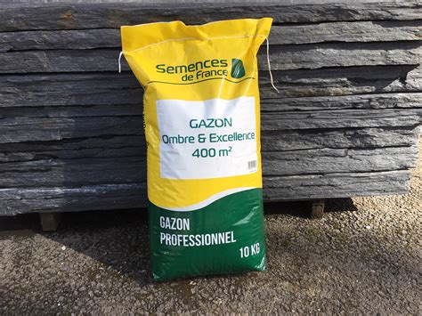Sac de graines de gazon avec différents types de semences