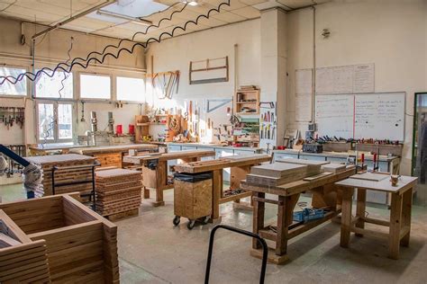 Atelier de menuiserie ESAT