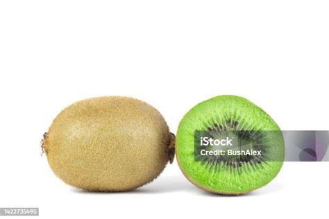 Kiwi fraîchement récolté