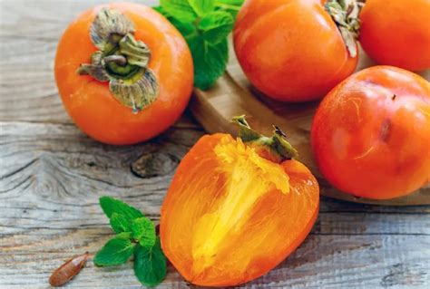 Variétés de kakis : astringent et non-astringent