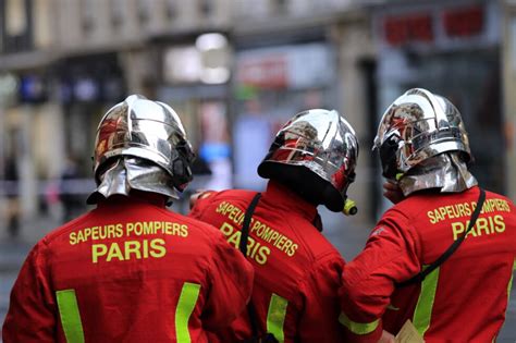 Comparaison des soldes nettes mensuelles pour un sapeur-pompier militaire débutant à la BSPP et au BMPM