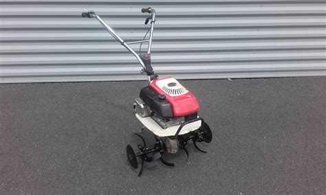 Motobineuse Honda F200