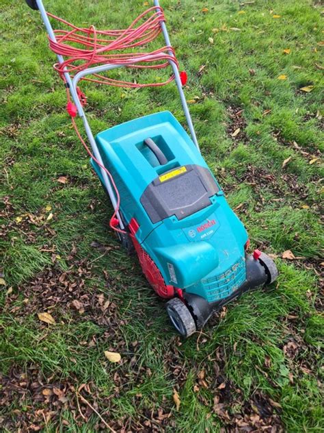 scarificateur Bosch AVR 1100 Verti Cutter