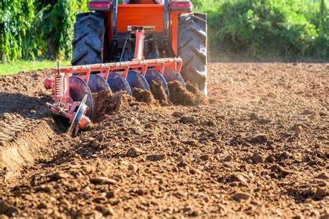 Préparation du terrain labouré dans Creativerse