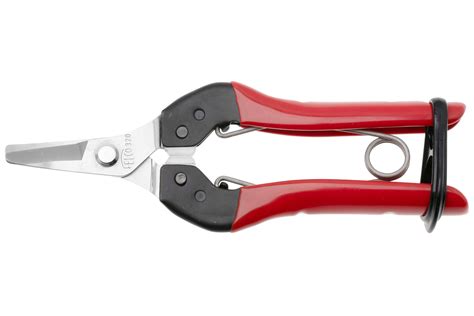 Vue détaillée d'un sécateur FELCO 800 démonté