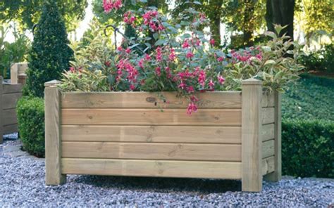 Bacs en bois pour plantes