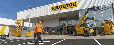 Vue d'ensemble de l'agence Kiloutou à Saint-Brieuc mettant en avant le matériel disponible