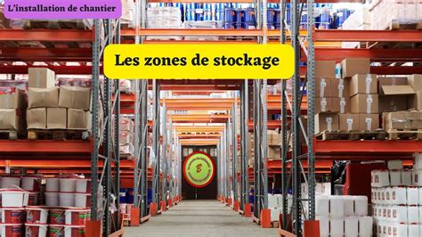 Vue d'ensemble d'un chantier organisé avec des zones de stockage identifiées pour différents matériaux