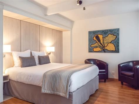 Intérieur d'une suite de l'hôtel Le Quai Fleuri