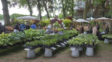 Artisanat lié au jardin à la foire