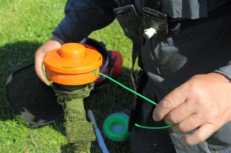 Schéma illustrant l'usure d'un fil de débroussailleuse