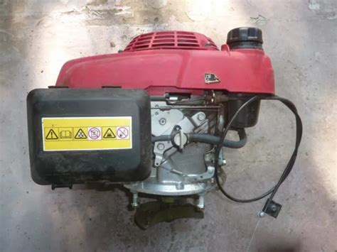 Moteur Honda GCV sur une tondeuse