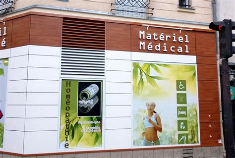 Façade rénovée du magasin Le Fruitier à Cesson-Sévigné