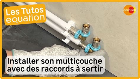 Installation des tuyaux et raccords dans une tranchée