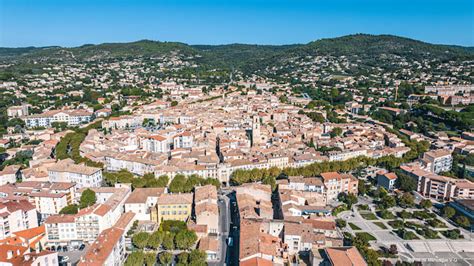 Vue aérienne de Manosque et de ses environs