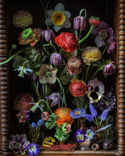 Un bouquet de fleurs sombres pour Halloween