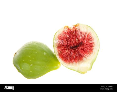 Photo macro d'une figue malformée, montrant l'ouverture anormale et les fruits 