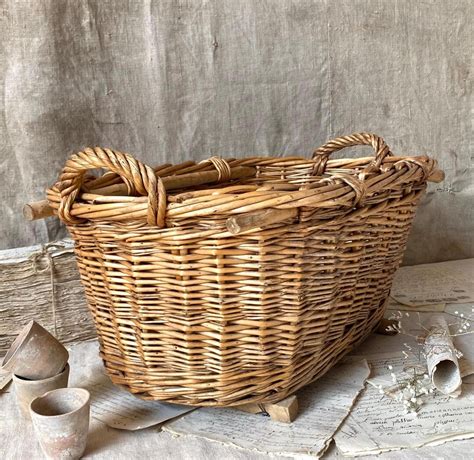 Panier de récolte en osier