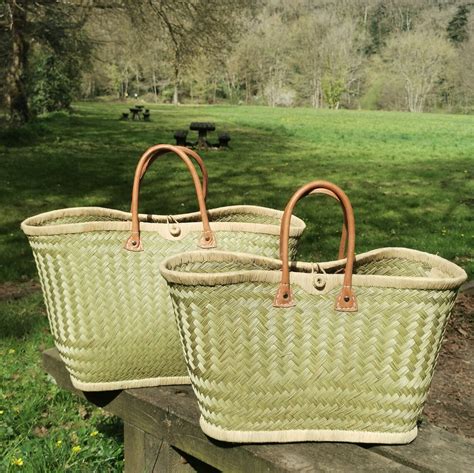 Panier en paille tressée pour plantes d'intérieur