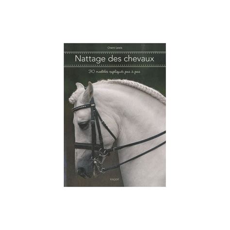 cheval avec nattage complexe