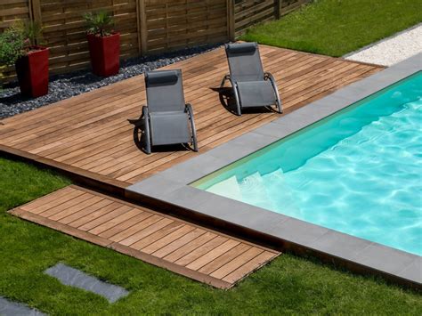 Lames de terrasse en WPC pour piscine
