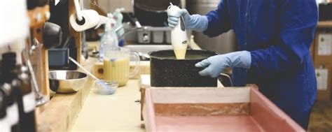 Atelier de production artisanal en France avec des ingrédients frais