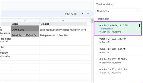 Capture d'écran montrant l'historique des modifications dans Google Sheets.