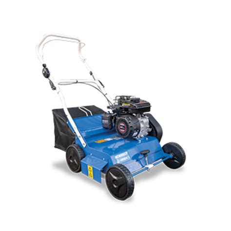 Image du scarificateur thermique ISEKI SC400LCF en action