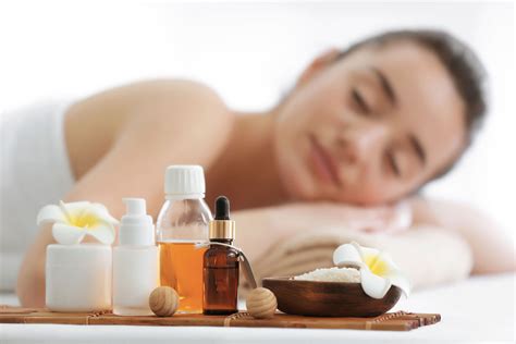 Massage relaxant aux huiles essentielles
