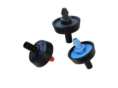Vue éclatée des différents types de goutteurs et raccords disponibles chez Castorama