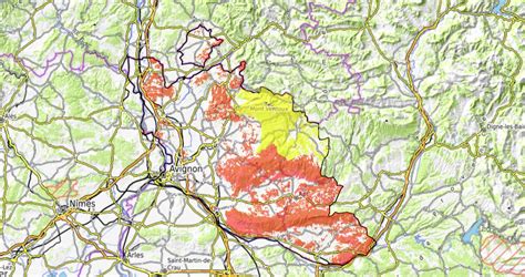 Carte du risque incendie et zones de débroussaillement dans le département du Var
