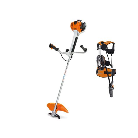 Débroussailleuse Stihl FS 561 C-EM en action