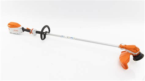 Comparaison de la Stihl FSA 86 R avec d'autres modèles de coupe-bordures à batterie