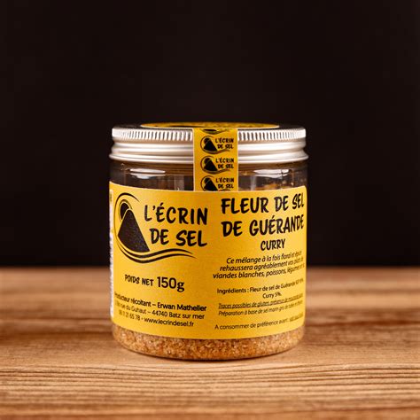 Image d'un petit pot de fleur de sel de Guérande au citron.