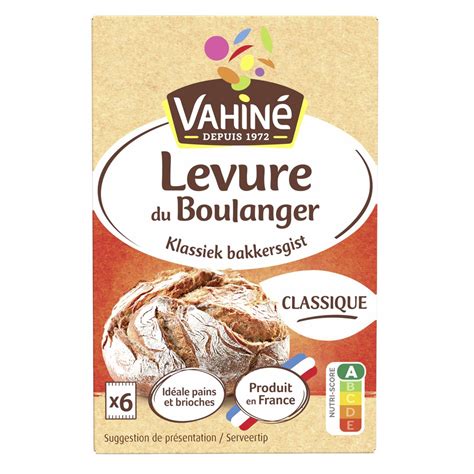 Sachet de levure de boulanger et plantes
