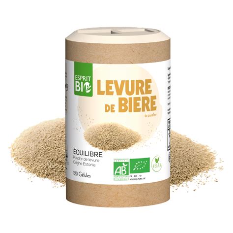 Sachet de levure de bière et arrosoir