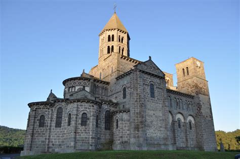église romane en Haute-Loire