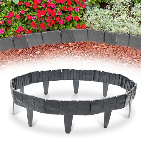 Schéma des étapes d'installation d'une bordure de jardin en plastique