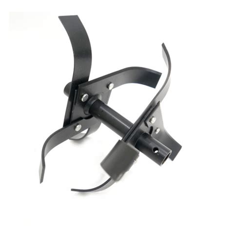 Couteaux de motobineuse en action