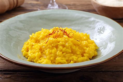 Plat de risotto au safran