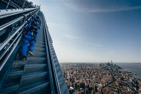 L'escalier extérieur de la City Climb sur la tour 30 Hudson Yards
