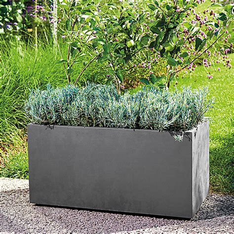 jardinière en plastique recyclé avec réserve d'eau