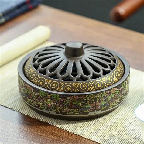 Brûleur d'encens avec marc de café et huiles essentielles