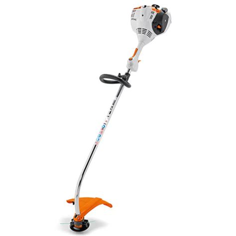 Coupe-bordure STIHL FS 50 C-E en action