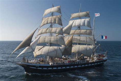 Le voilier Belem amarré au quai de Port-la-Nouvelle