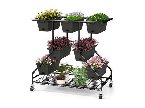 Exemple de jardin vertical sur terrasse avec bacs à roulettes